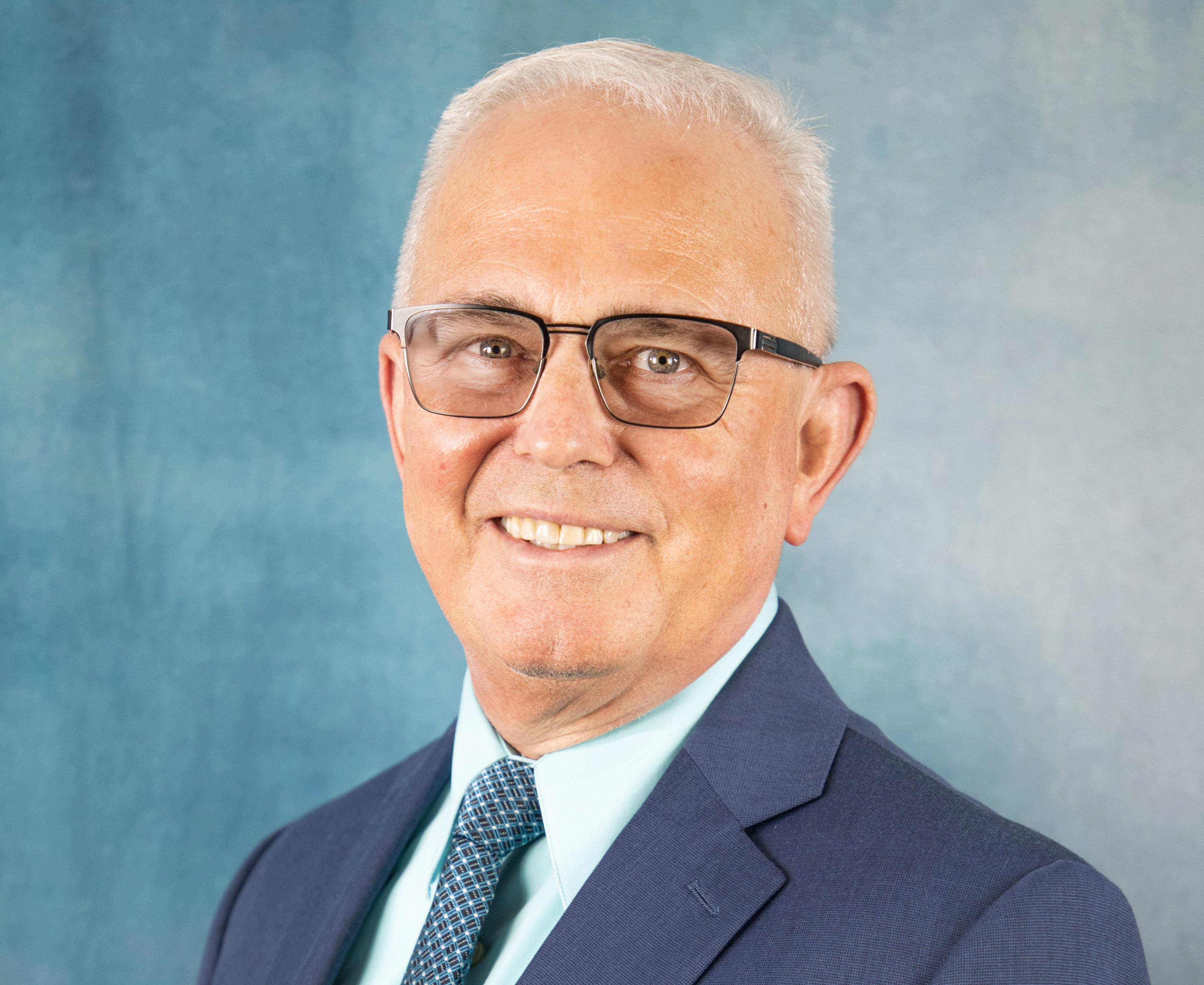 Lee Harwell Web Cropped