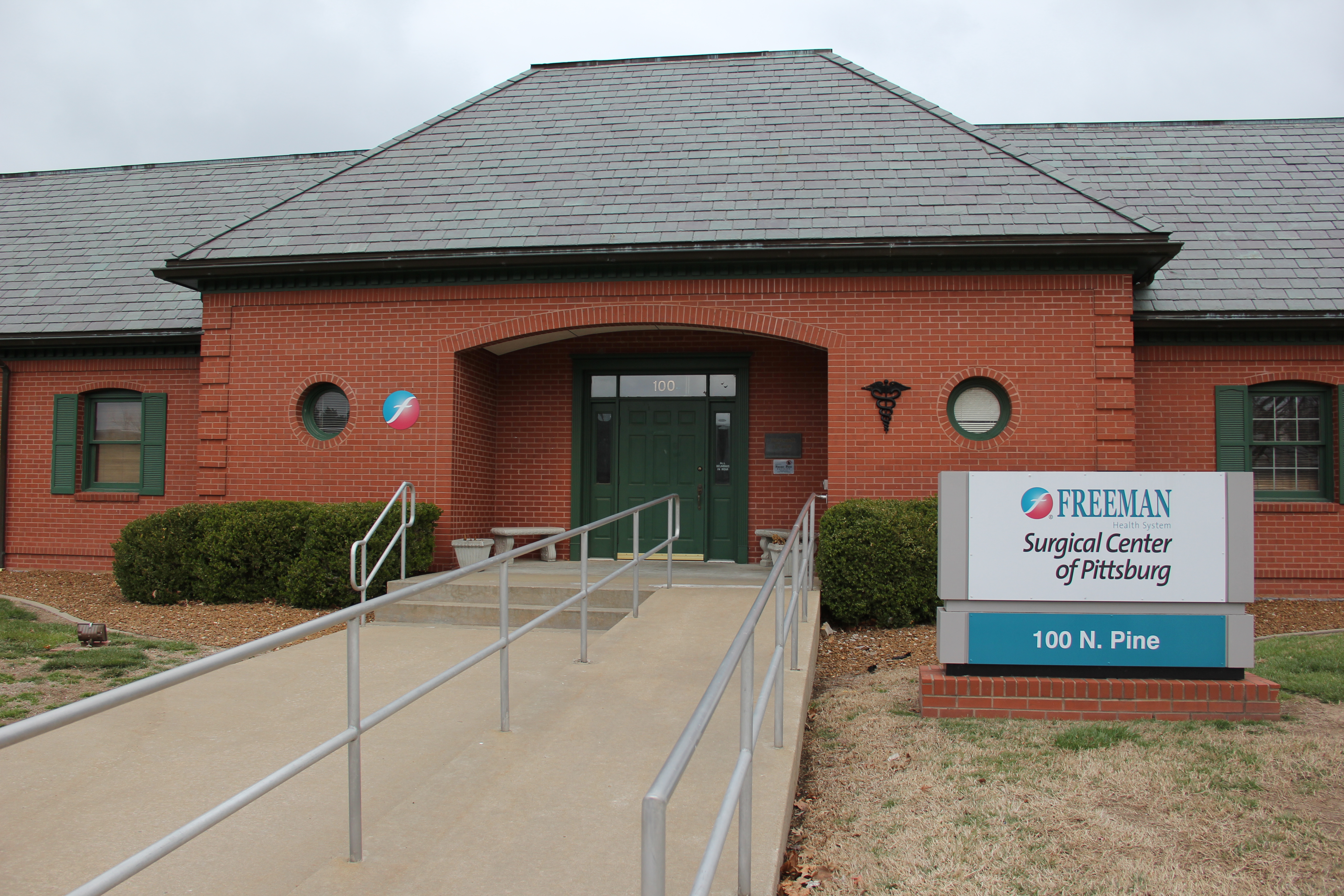 Freeman Surgical Center of Pittsburg